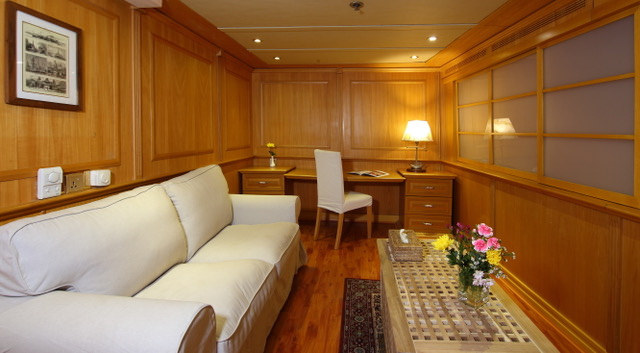 Pandaw MY Andaman Explorer Accommodation 6.jpg